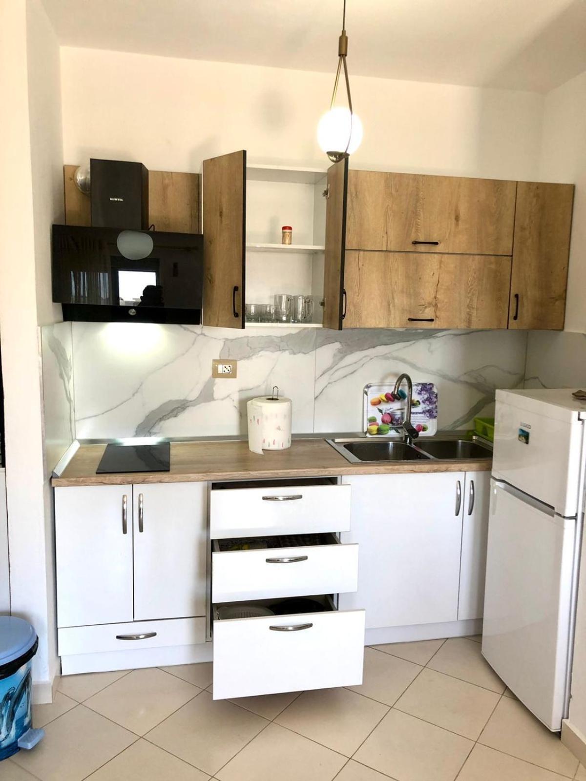 Beach Apartments Durrës Eksteriør billede