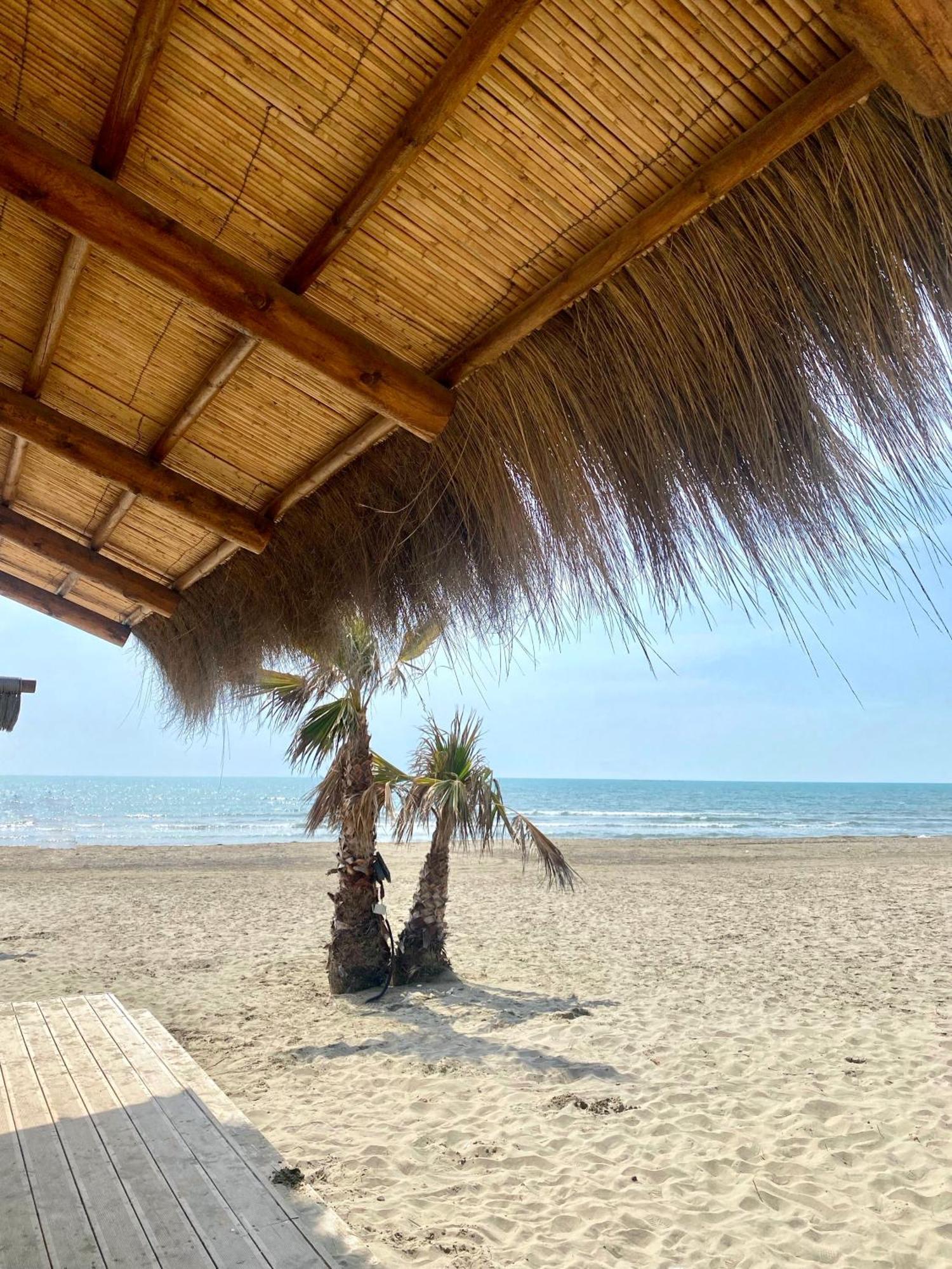 Beach Apartments Durrës Eksteriør billede